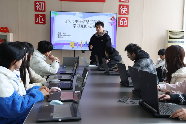 1.专业成长_副本(600).jpg 1.专业成长_副本(600).jpg